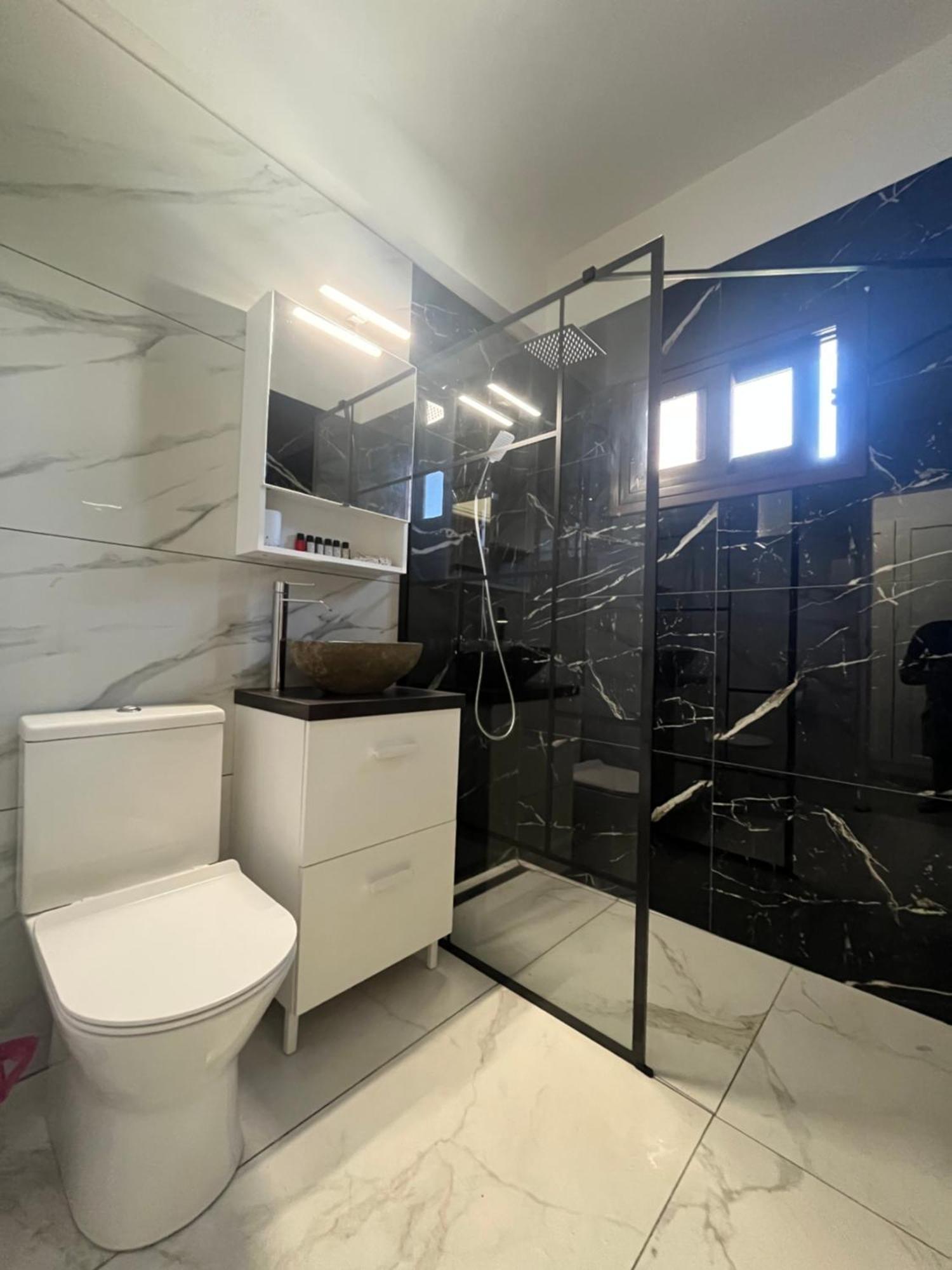 Serenityone - Centrally Located One Bedroom Apt Ayia Napa Ngoại thất bức ảnh