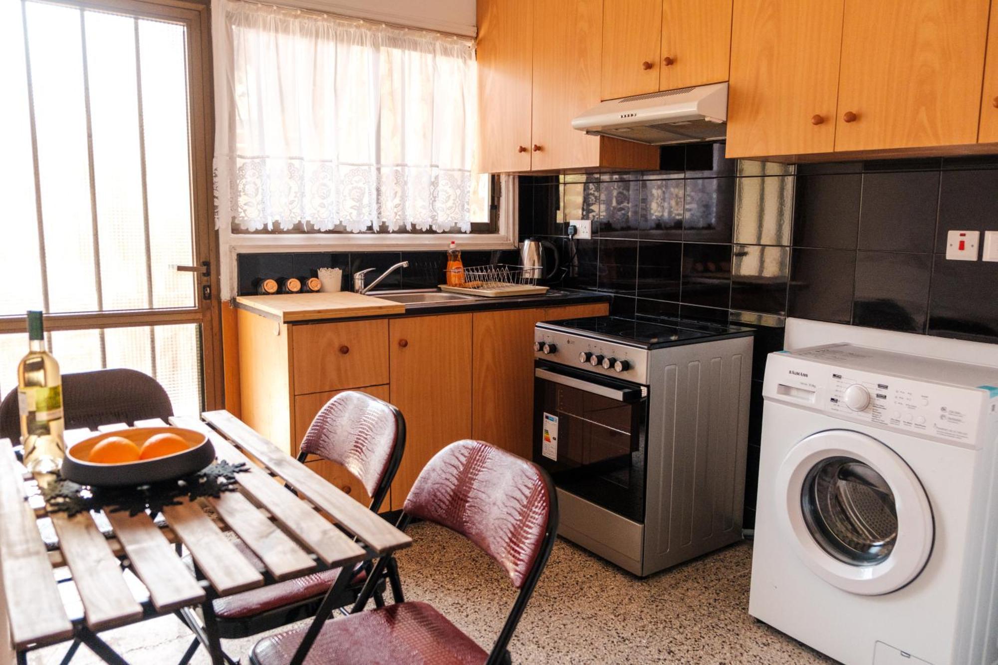 Serenityone - Centrally Located One Bedroom Apt Ayia Napa Ngoại thất bức ảnh
